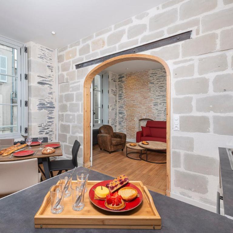 Hyper Centre 16 rue Valdemaine - Appartement Familial 1 Chambre - 7