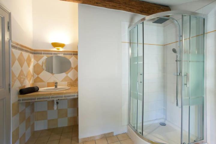 LA LEZARDIERE CHEZ HUGUES - Maison 4 Chambres - 13