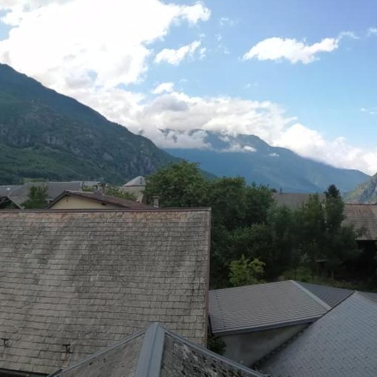 Le Grand Chatelard HÔTEL BAR RESTAURANT - Chambre Double - Vue sur Montagne - 1