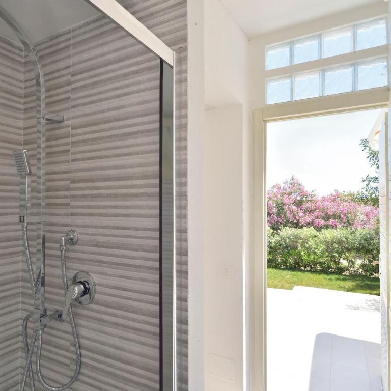 CASA con ACCESSO AL MARE - Apartment - 62
