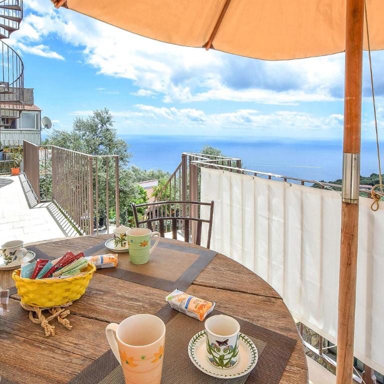 Cozy Apartment In Massa Lubrense - Appartamento con 1 Camera da Letto - 1
