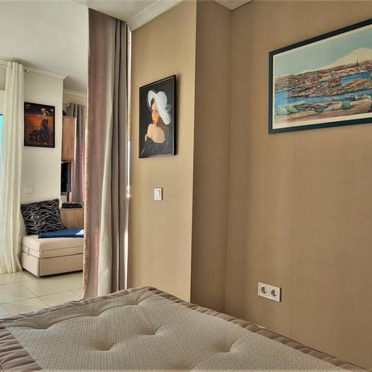 APARTAMENTO LUJOSO y MODERNO VISTAS PANORAMICAS AL MAR - Apartamento de 1 dormitorio - 45