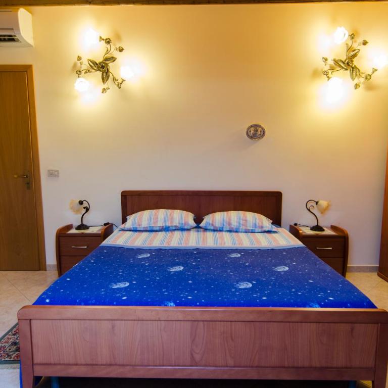 Casa Vacanza AcquaMarina - Appartamento con 2 Camere da Letto e con Vista Montagna - 6