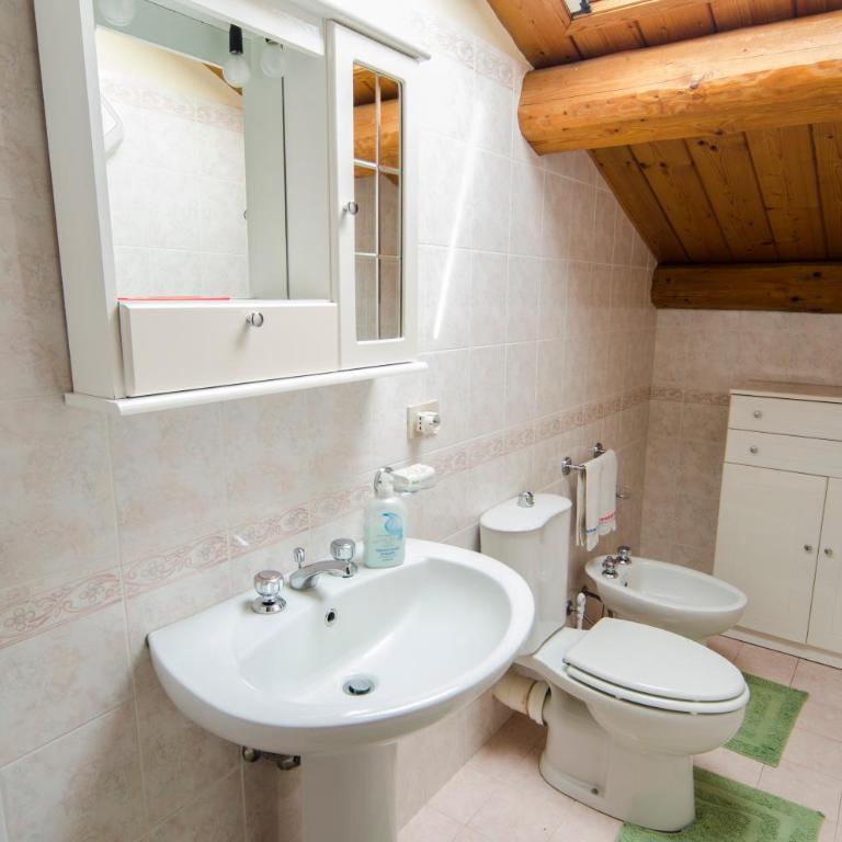 Casa Vacanza AcquaMarina - Appartamento con 2 Camere da Letto e con Vista Montagna - 4