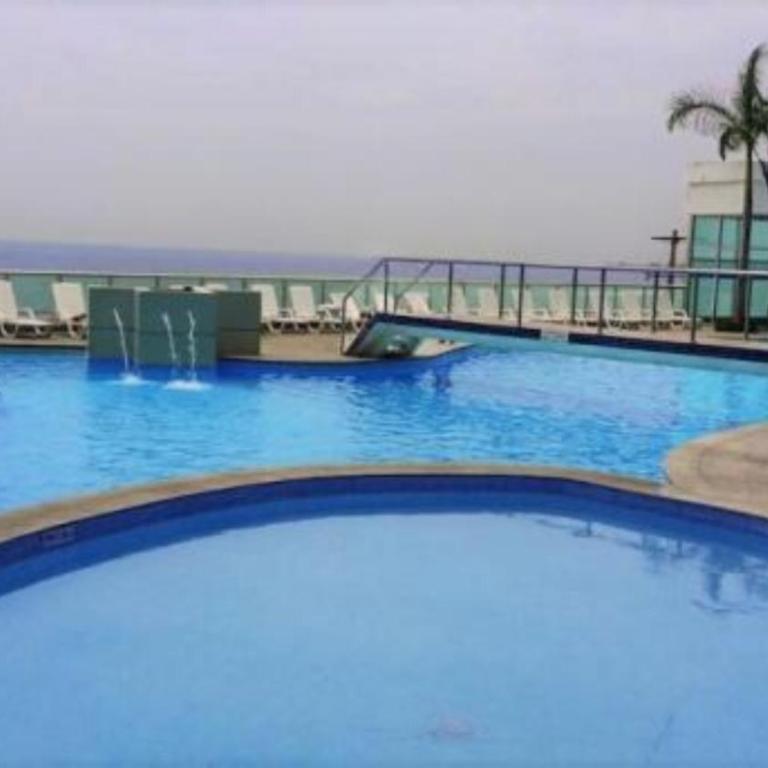 Apartamento Familiar con Vista al Mar en Bocagrande Cartagena - Two-Bedroom Apartment - 1