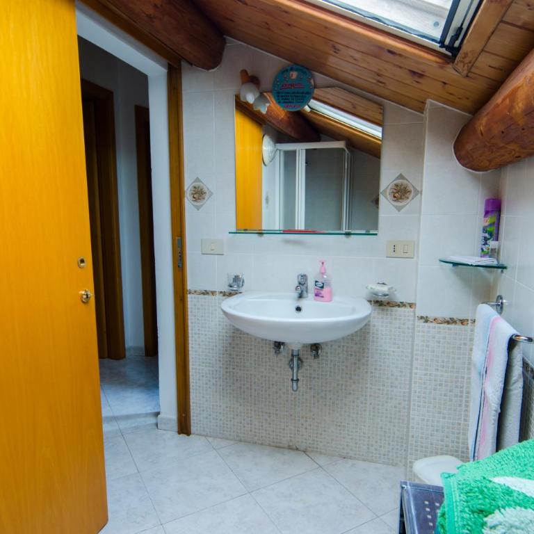Casa Vacanza AcquaMarina - Appartamento con 3 Camere da Letto e Vista Mare - 6