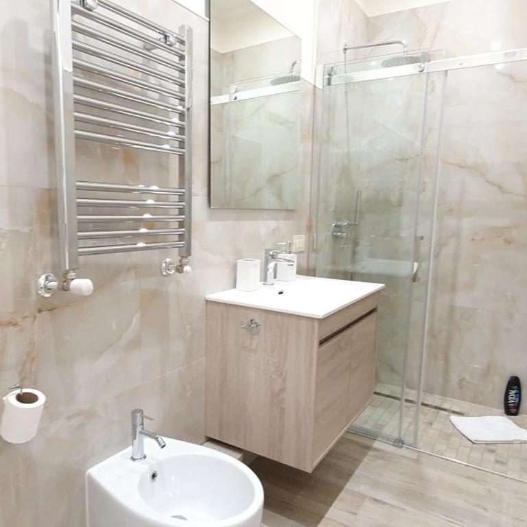 Rome Aparts - Appartamento Deluxe - Via Otranto 18 - 24