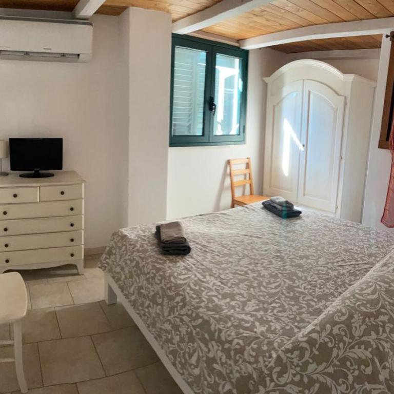 Relais Villa Lucia - Three-Bedroom Apartment - 2