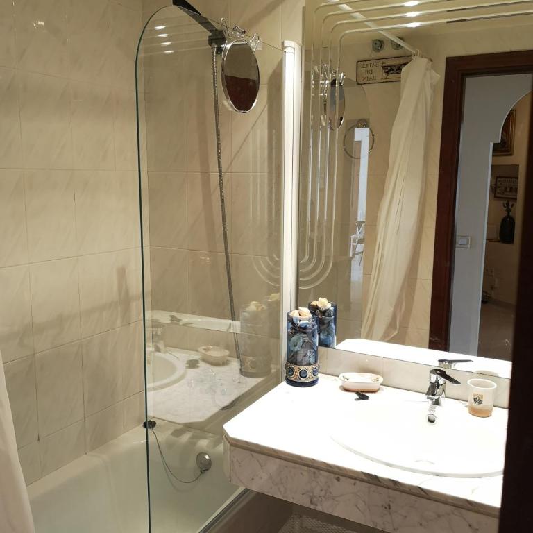 LLOGUER30 Apartamento Lotus, piscina y parquing - Apartamento de 2 dormitorios - 21