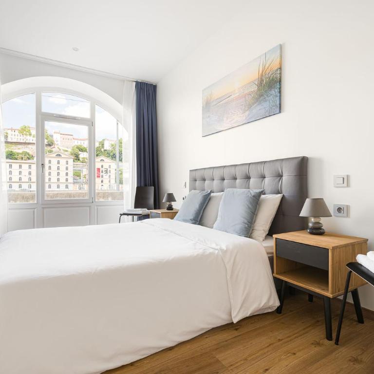 Design et charme, 100m2 face à la Saône - Appartement 2 Chambres - 8
