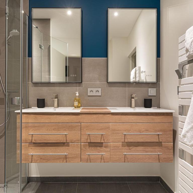 Design et charme, 100m2 face à la Saône - Appartement 2 Chambres - 14