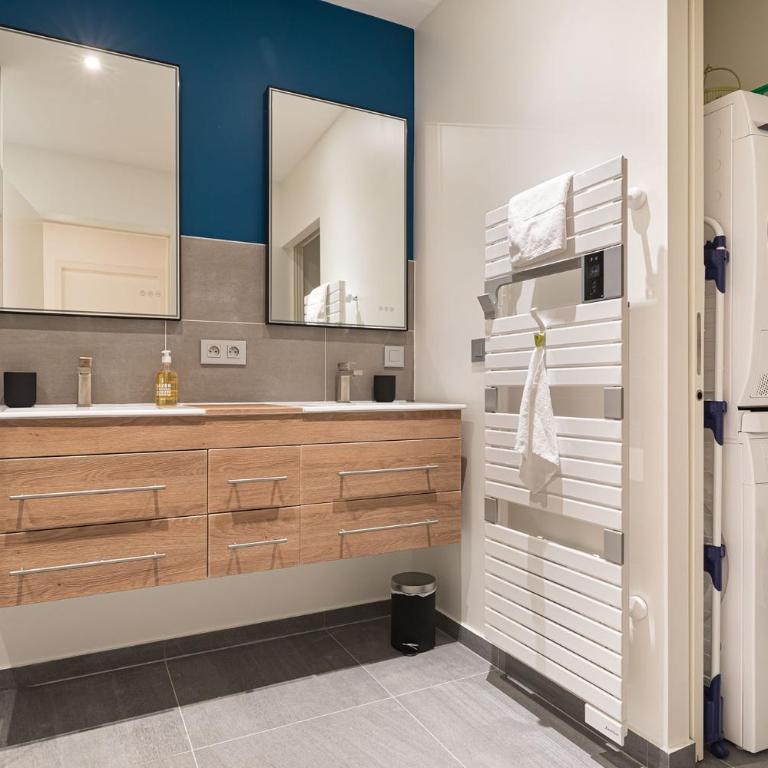 Design et charme, 100m2 face à la Saône - Appartement 2 Chambres - 16