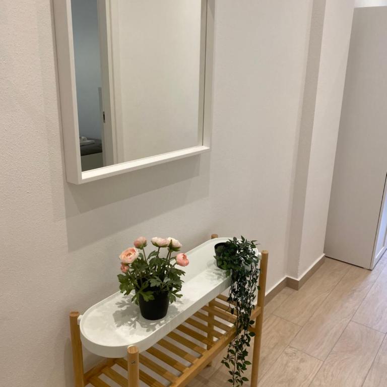 Modern City Apartment - Appartamento con 2 Camere da Letto - 36