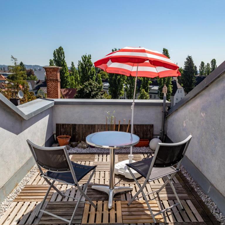 Andreas' Dachwohnung mit Terrasse - Apartment mit Terrasse - 8