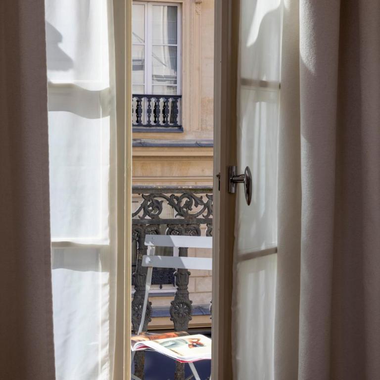 Hôtel Joe M - Chambre Double ou Lits Jumeaux Supérieure avec Balcon - 2