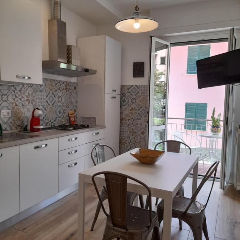 La Casa di Gaia - Two-Bedroom Apartment - 17