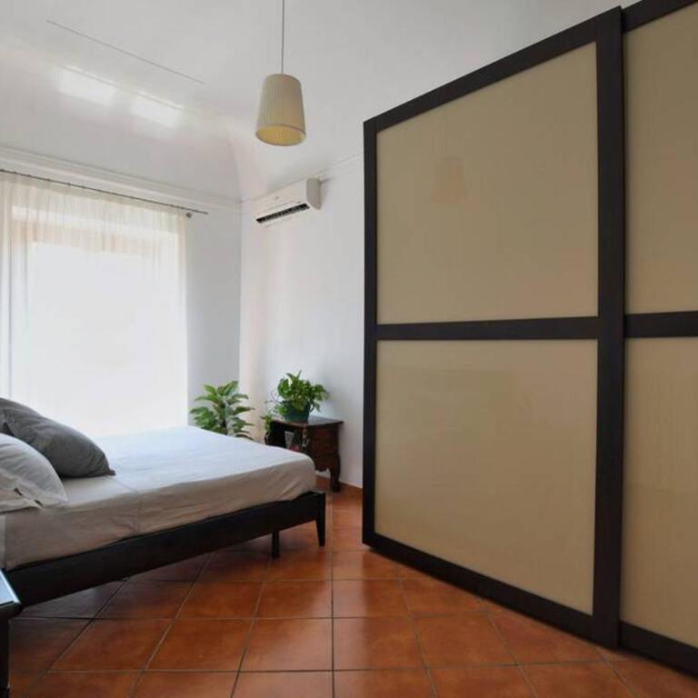 iFlat Casa Tesò con terrazza sui tetti - Appartamento con 2 Camere da Letto - 5