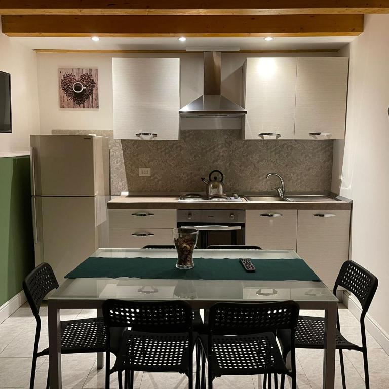 Il Vicolo Home 2 - Three-Bedroom House - 26