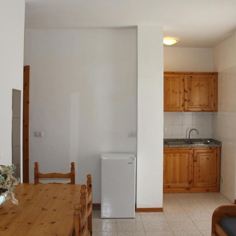 Gardenia Casa Vacanze - Appartamento Attico con 1 Camera da Letto - 2
