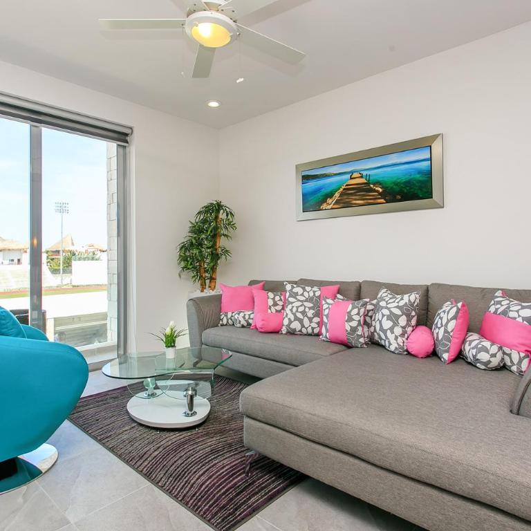 Stunning Marea with Stellar Oceanview Rooftop Pool! - Apartment with Balcony - 12