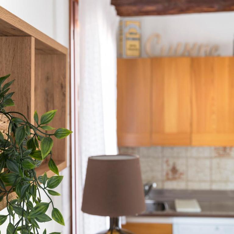 Colombina Like at home 3 bedrooms fully equipped air conditioned - Appartamento con 3 Camere da Letto - 20