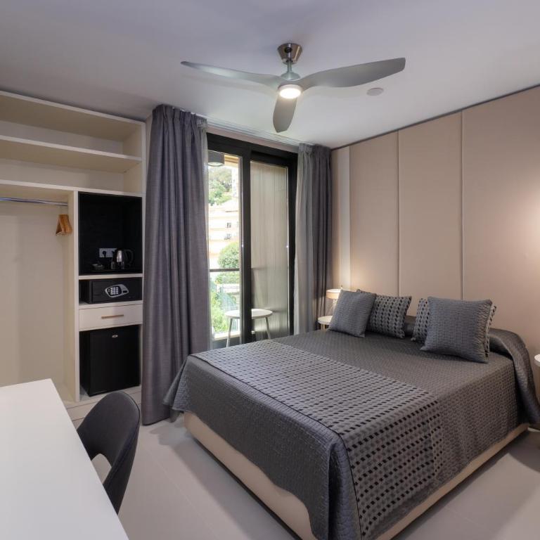 Hotel Perla del Sur - Habitación Doble con balcón - 7