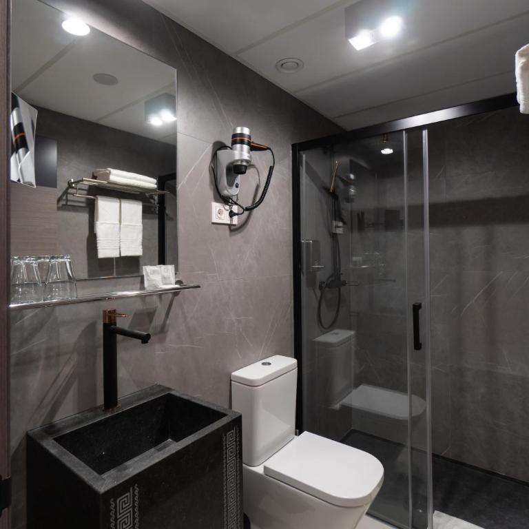 Hotel Perla del Sur - Habitación Doble con balcón - 8