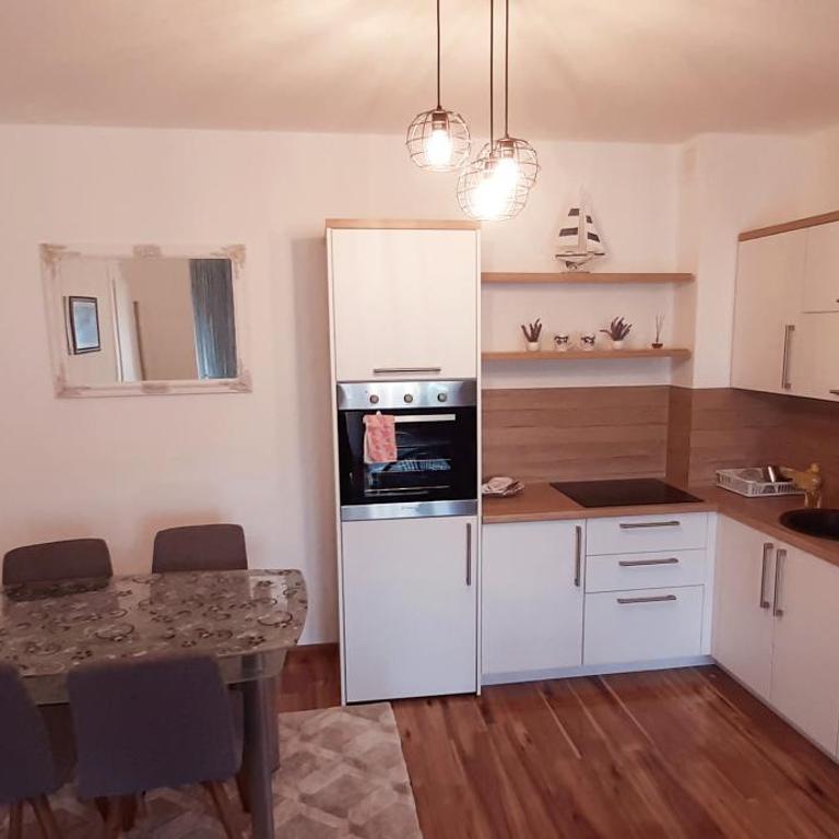 Apartman ALEM Bihac - Two-Bedroom Apartment - 9