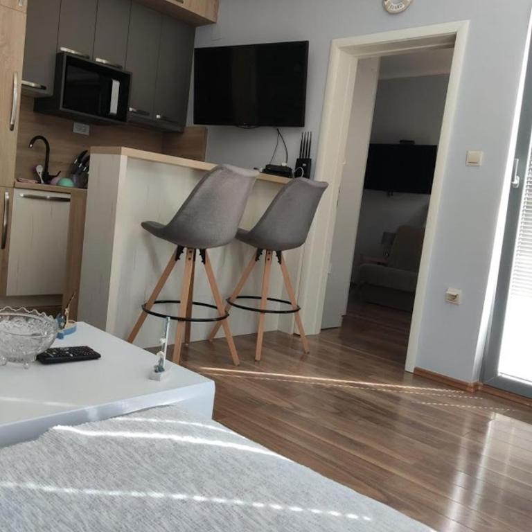 Apartment Anika - One-Bedroom Apartment - 13