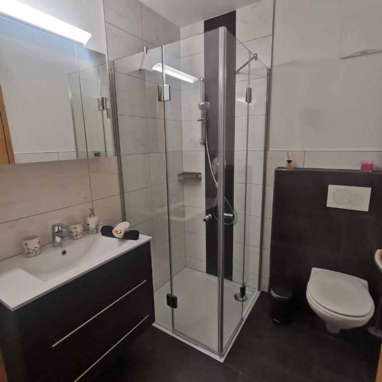 Apart Kröll - Apartment mit 2 Schlafzimmern und Dusche - 5