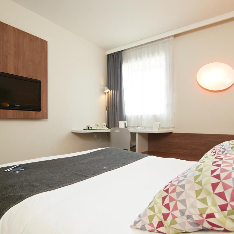 Campanile Nantes Centre - Chambre Double Standard - 8