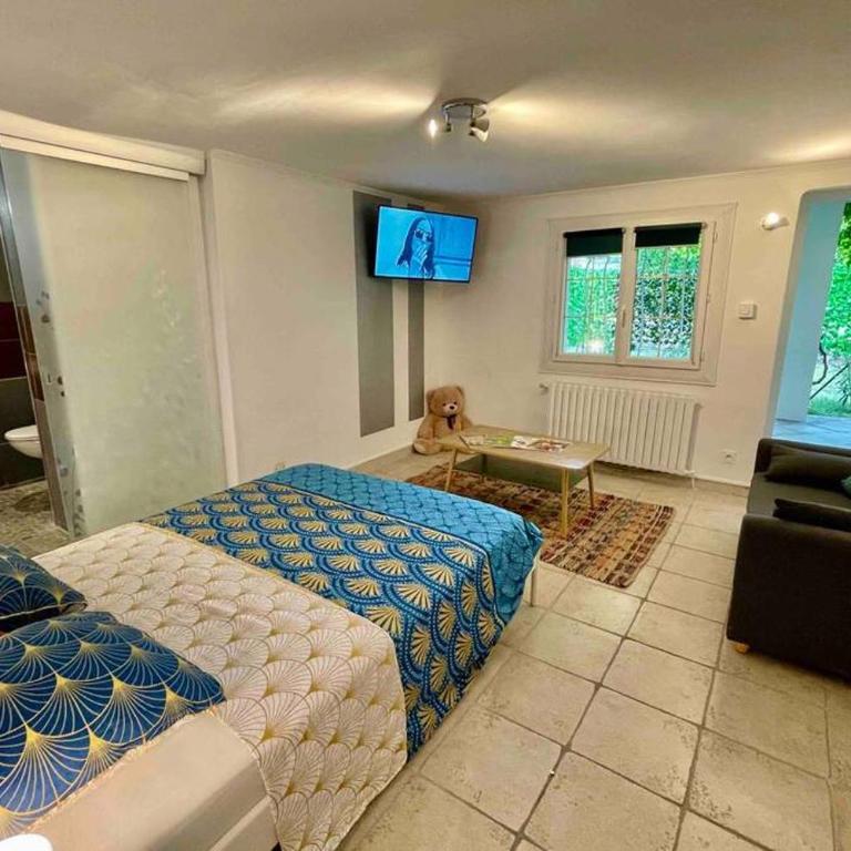 LE JAD Joli F2 proche Gare, Arènes avec terrasse privée - Apartment mit 1 Schlafzimmer - 3