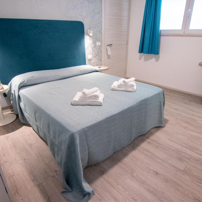 HOTEL ADRIA BEACH - Camera Quadrupla Classic - 2