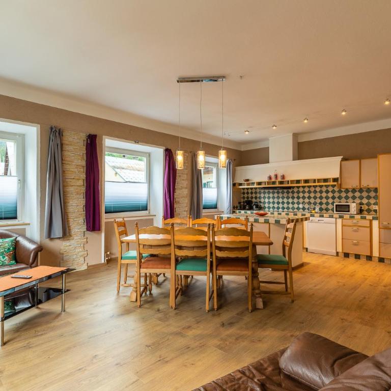 Bed & Breakfast - K2 Brunnen Haus - Apartment mit 2 Schlafzimmern - 3
