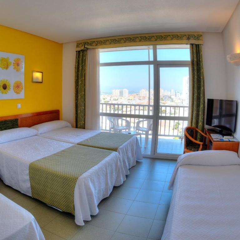 Hotel & Spa Entremares - Habitación Doble Deluxe con 2 camas supletorias (2 adultos + 2 niños) - 5