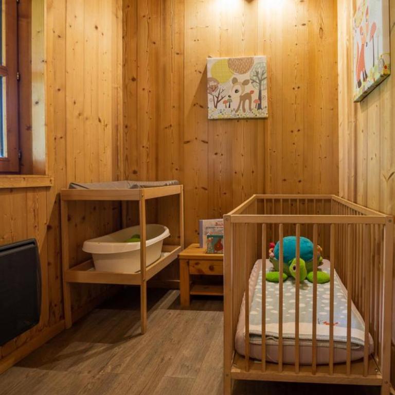 Appartement dans chalet aux saisies-100m des pistes-cœur station 13 pers - Casa - 33