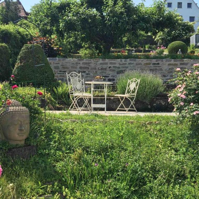 Schönste Location in Würzburg - Apartment mit 2 Schlafzimmern - 50