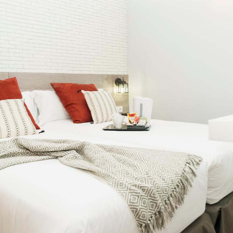 BYPILLOW Wander - Economy Twin Room - 8