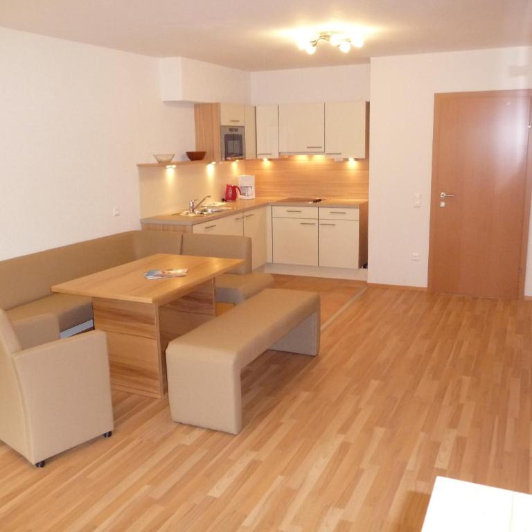 Ferienhäuser Tröster - Comfort Apartment mit zwei Schlafzimmern und Terrasse - 7