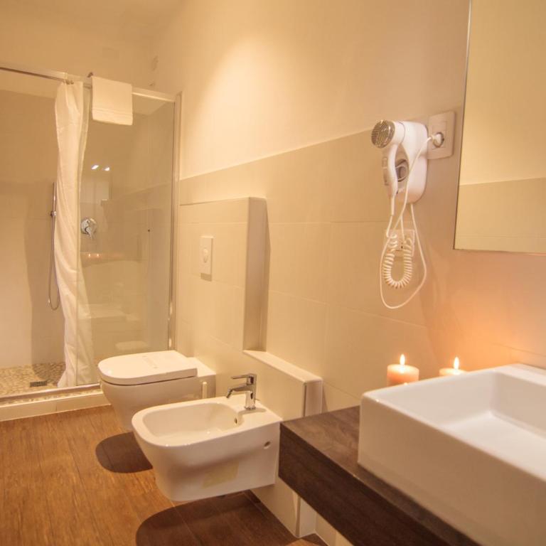 Arcobaleno Suites - Camera Matrimoniale Classic - 17