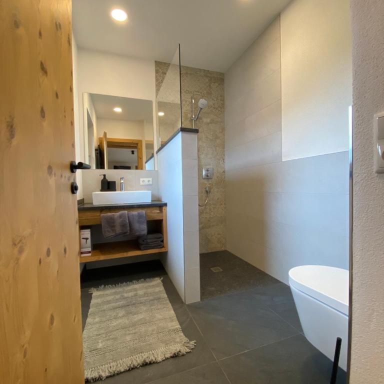 Wood Apartments by Trendlbrugger - Apartment mit 1 Schlafzimmer und Dusche - 8