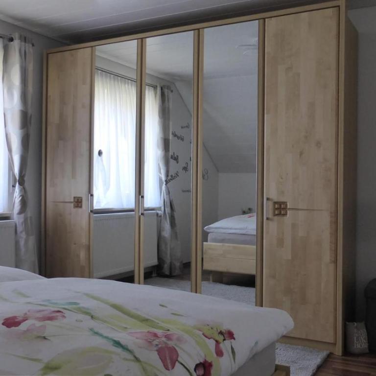 Ferienwohnung Kollmann - Apartment mit 2 Schlafzimmern und Badezimmer - 7