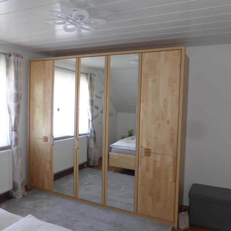 Ferienwohnung Kollmann - Apartment mit 2 Schlafzimmern und Badezimmer - 14