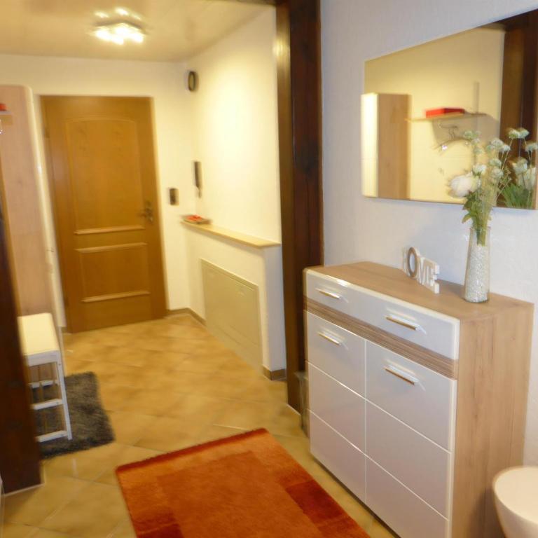 Ferienwohnung Kollmann - Apartment mit 2 Schlafzimmern und Badezimmer - 24