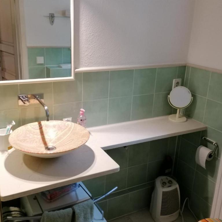 Ferienwohnung "Am Seebach" - Apartment mit 1 Schlafzimmer und Dusche - 6