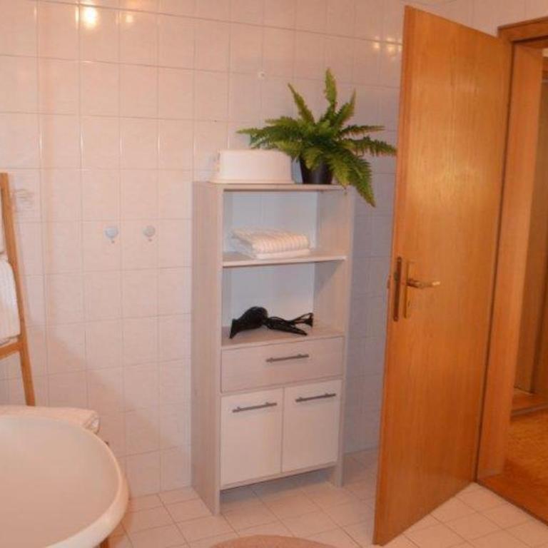 Ferienwohnung Gammer - Apartment mit 2 Schlafzimmern und Badezimmer - 10