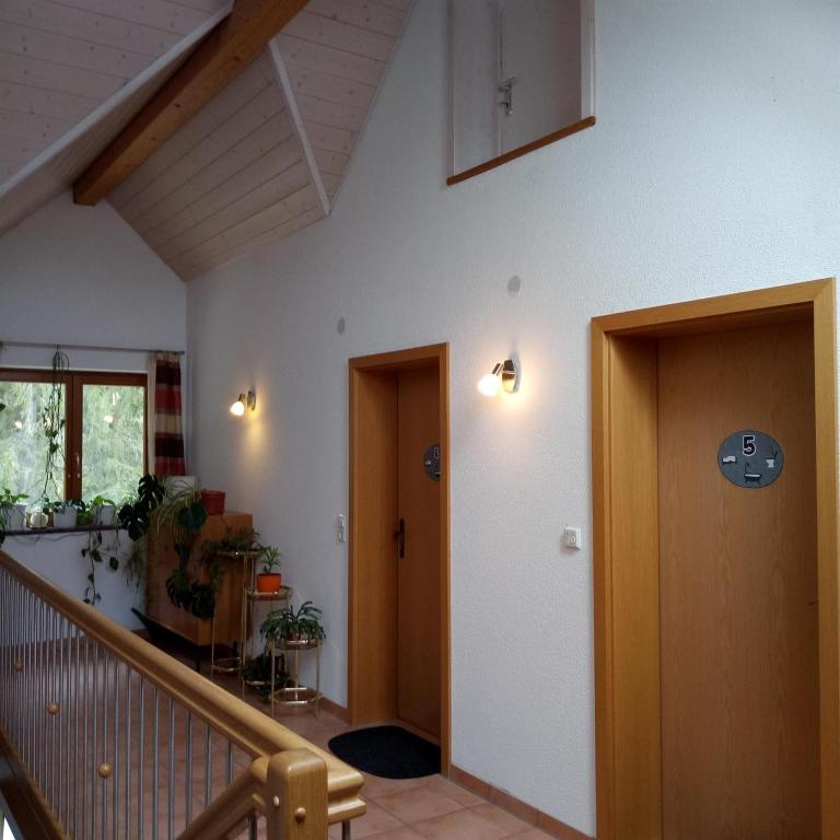 Gasthof Grüner Baum "Kongo" - Doppelzimmer mit Dusche - 13