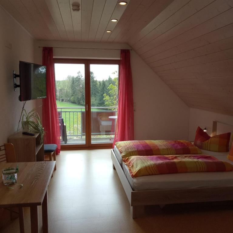 Gasthof Grüner Baum "Kongo" - Doppelzimmer mit Dusche - 18