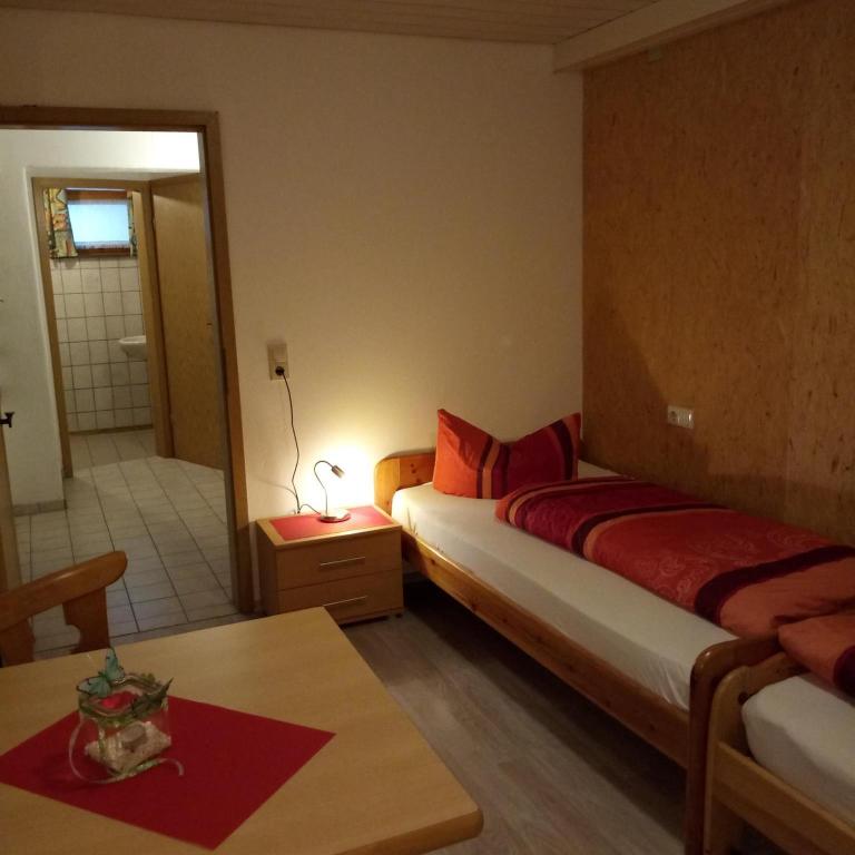 Gasthof Grüner Baum "Kongo" - Apartment mit 2 Schlafzimmern und Badezimmer - 7