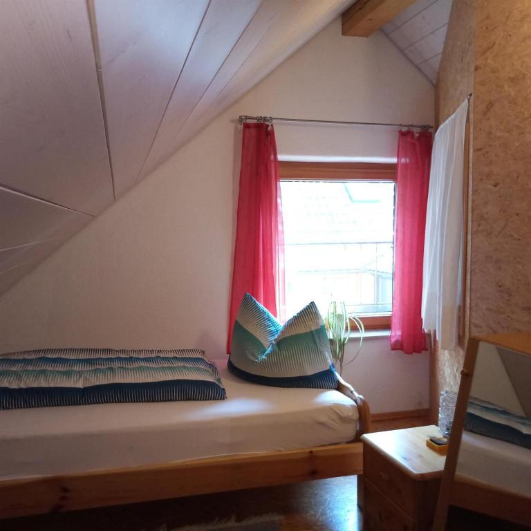 Gasthof Grüner Baum "Kongo" - Apartment mit Bad - 5